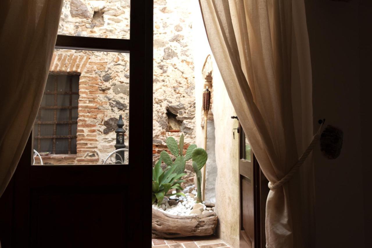 Hotel Anticos Palathos Orosei Exterior photo