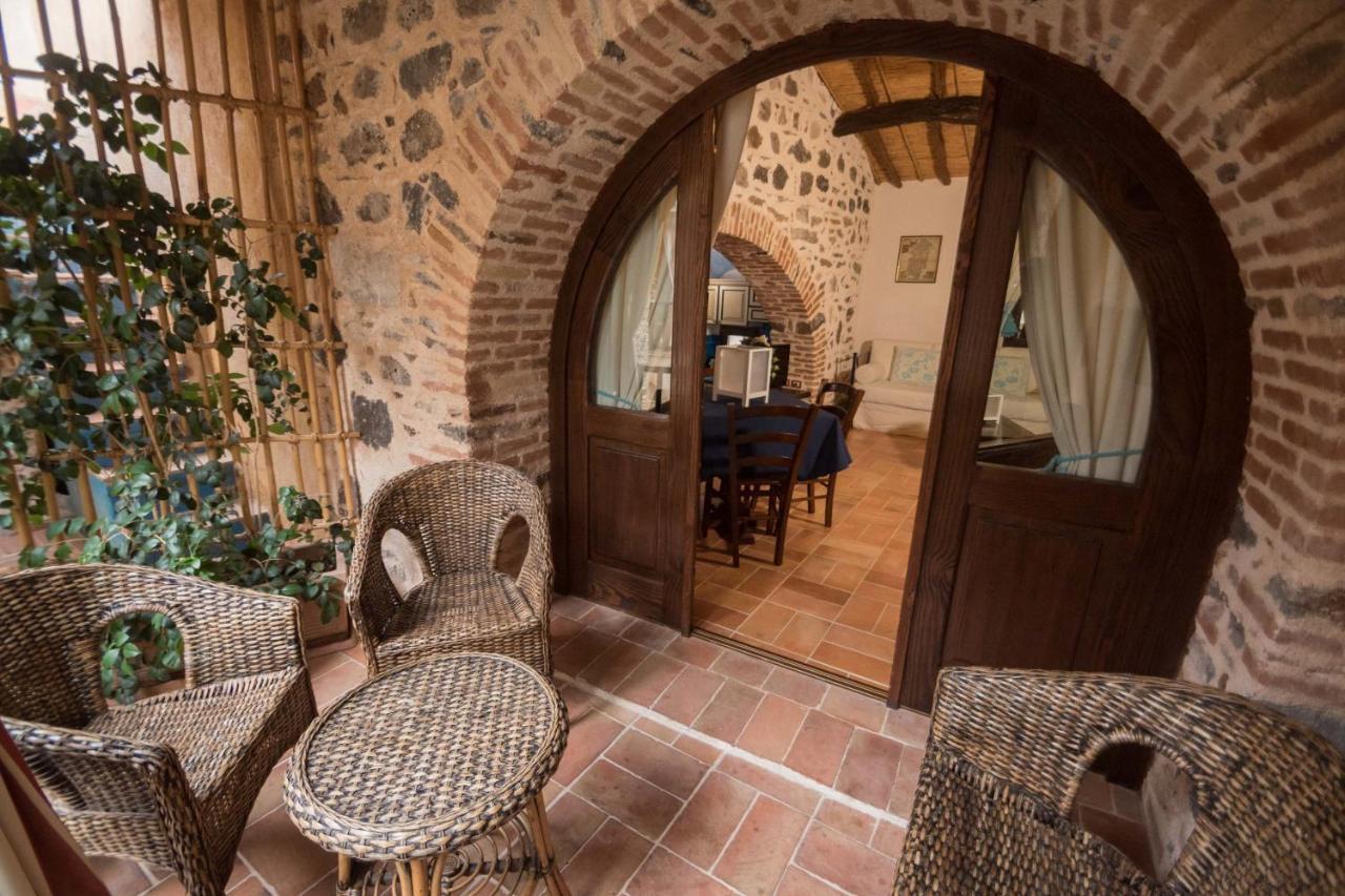 Hotel Anticos Palathos Orosei Exterior photo